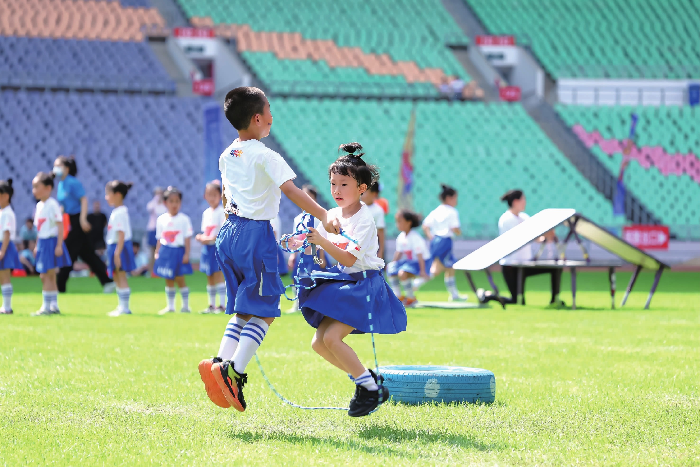 记者：热刺重新考虑帕利尼亚未来，目前情况可能不会买断